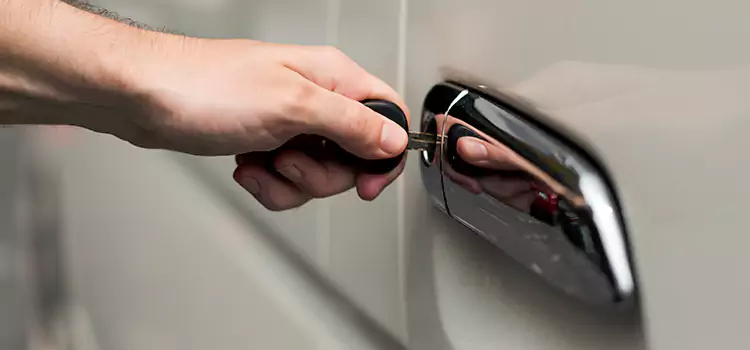 Why Choose Our Auto Locksmith Team in Xenia, OH?